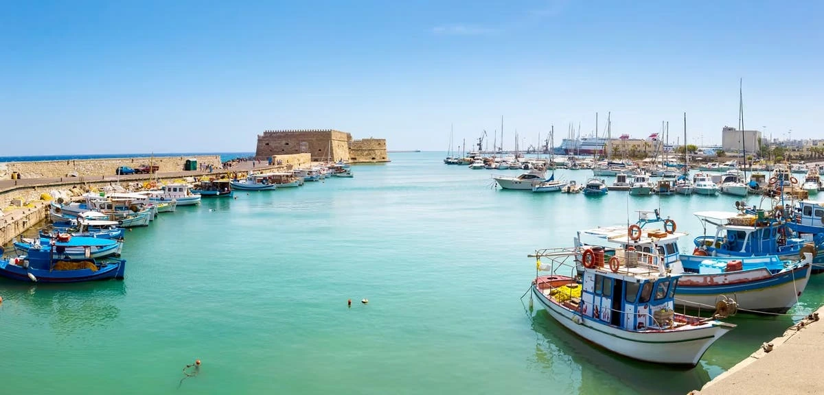 Best Jet2Holidays to Crete (Heraklion) Summer 2026 – Top Beach Holidays
