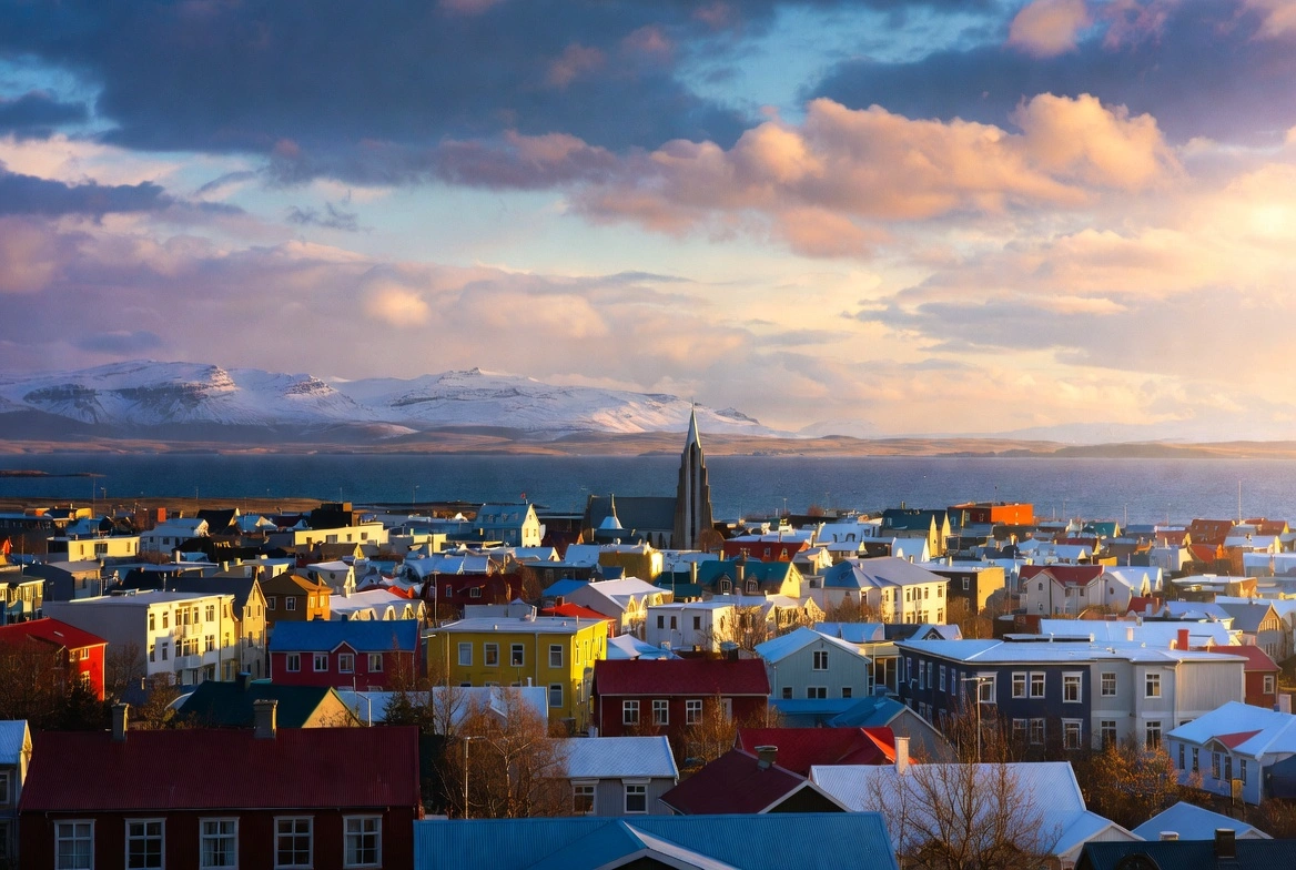 Reykjavik, Iceland: The Ultimate Travel Guide for First-Time Visitors – Attractions, Itineraries, Costs & Hidden Gems